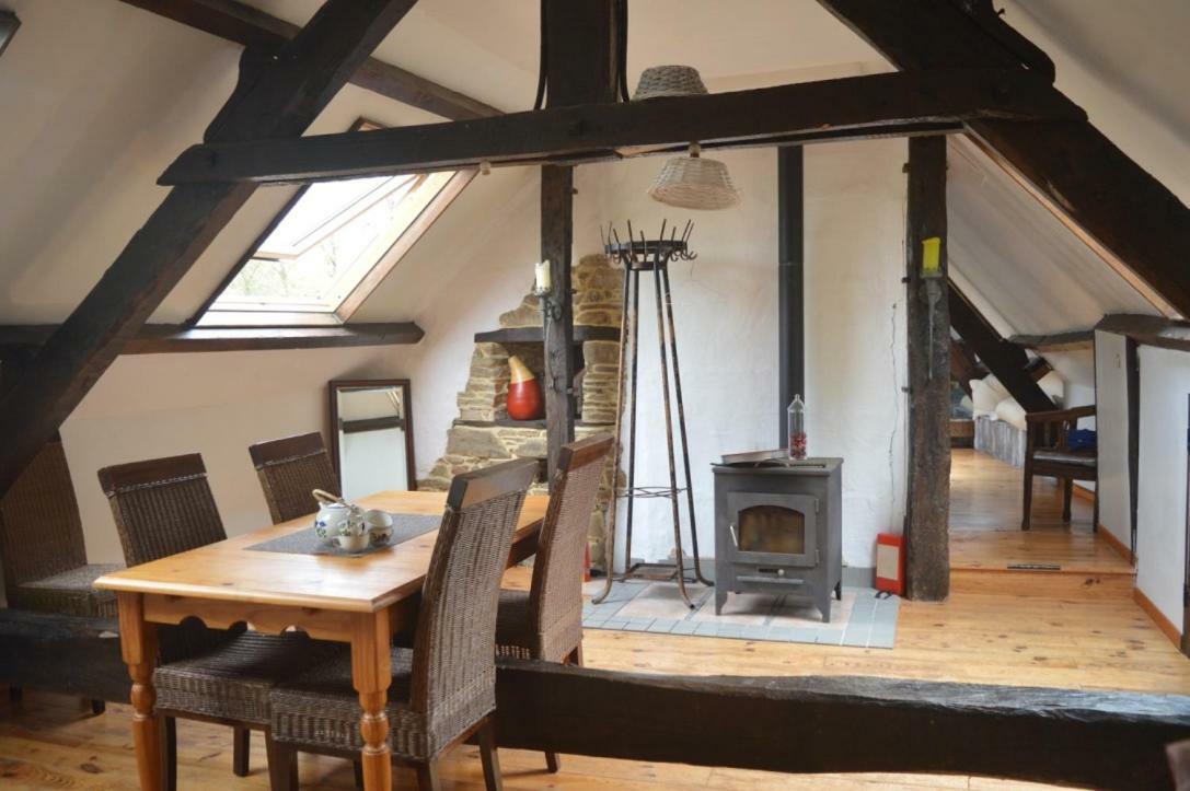 Qui Vivra Verra Bed and Breakfast Le Mesnil-Amey Zewnętrze zdjęcie